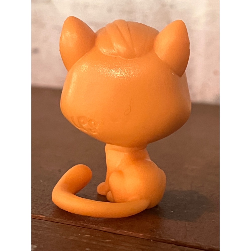Littlest Pet Shop LPS Hasbro Orange Kitty Cat Pawlina Pillowby #67 - Picture 3 of 5